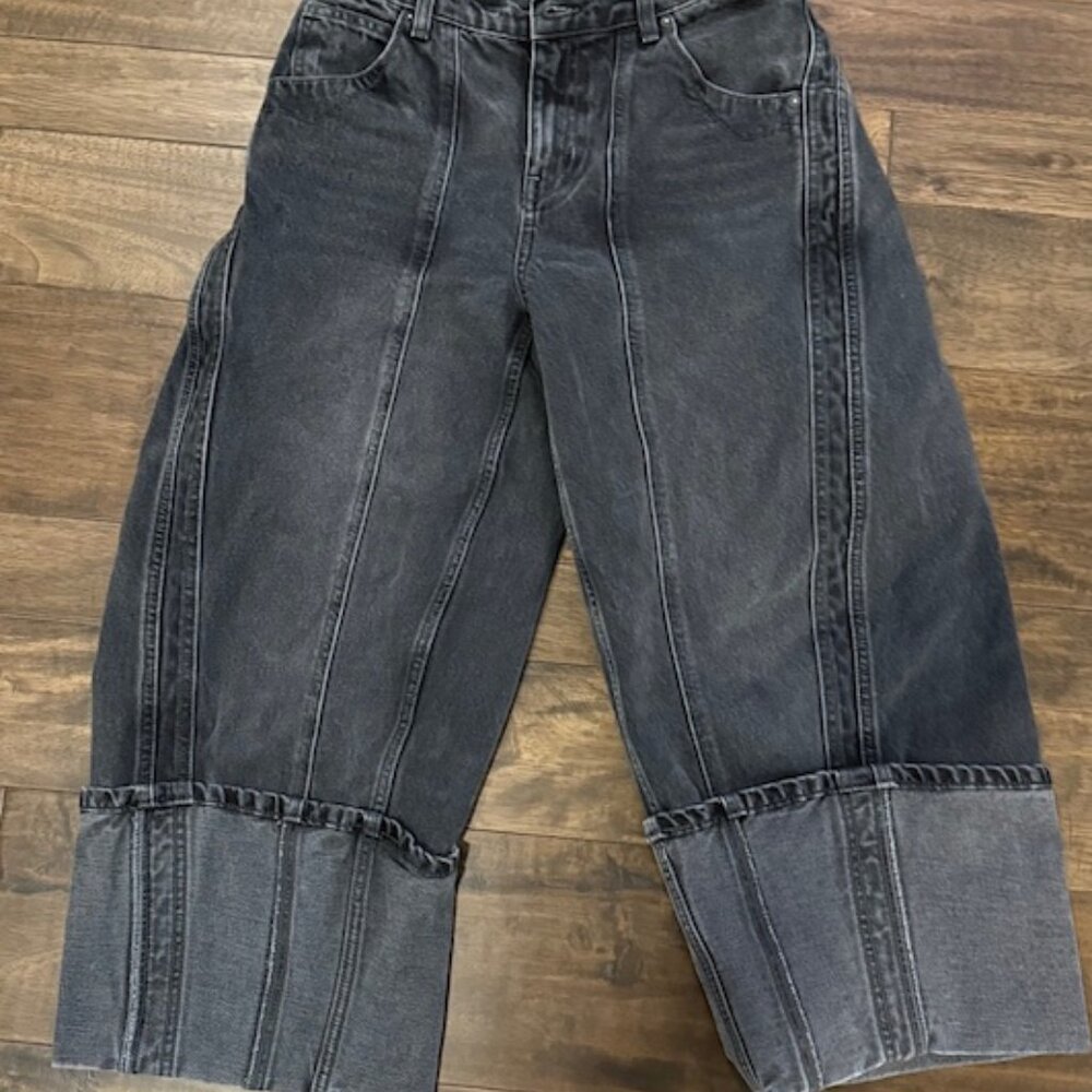 Free People Olsen Cuffed Barrel. - Size 26